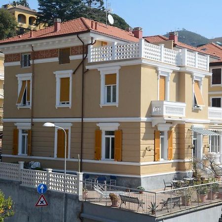 Hotel Ines Varazze Exterior foto